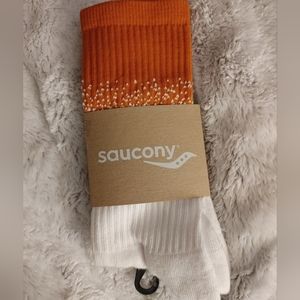 NWT Men's Saucony Tube Socks